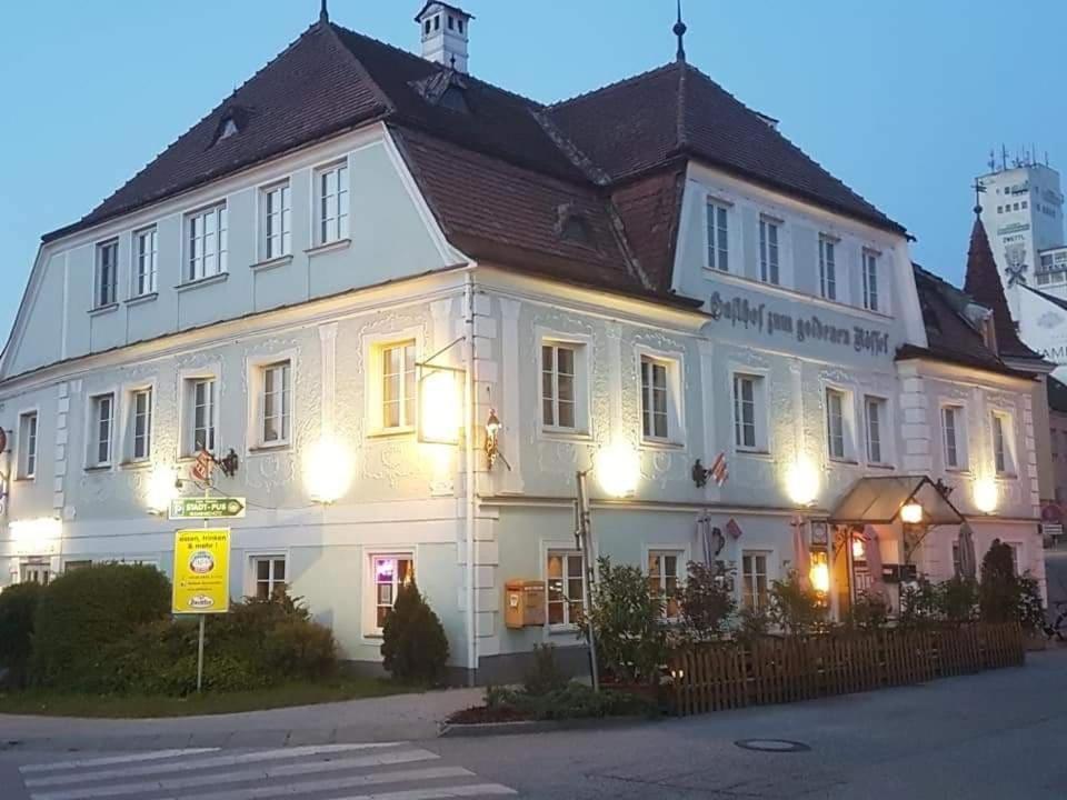 Stadt Pub Zwettl Exterior foto