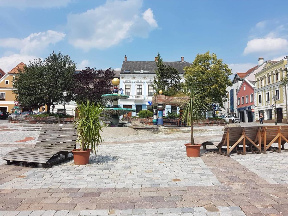 Stadt Pub Zwettl Exterior foto